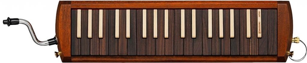 Suzuki W37 wooden melodica